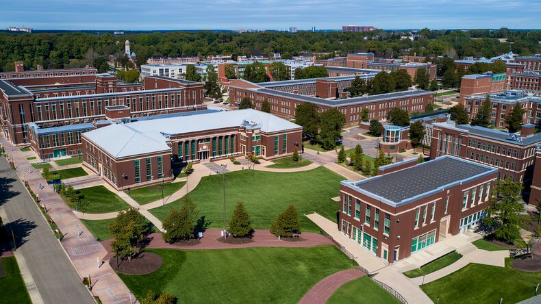 大興國際高中哪個好點